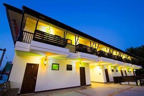 บริเวณภายนอก