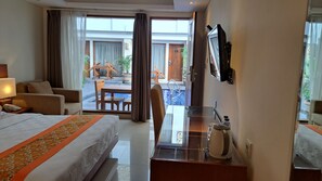 Camera Deluxe, accesso alla piscina | Vista dalla camera
