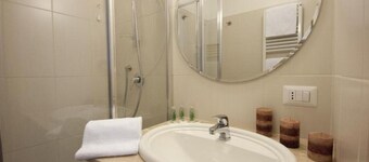 Ara Pacis Inn