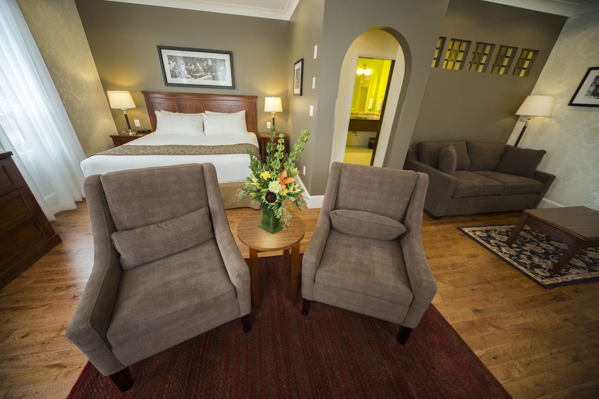 Desk, blackout drapes, iron/ironing board, free WiFi