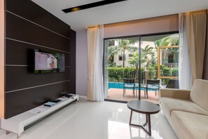 Living area - The Charm Resort Phuket (Patong)
