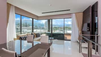 In-room safe, desk, blackout curtains, soundproofing