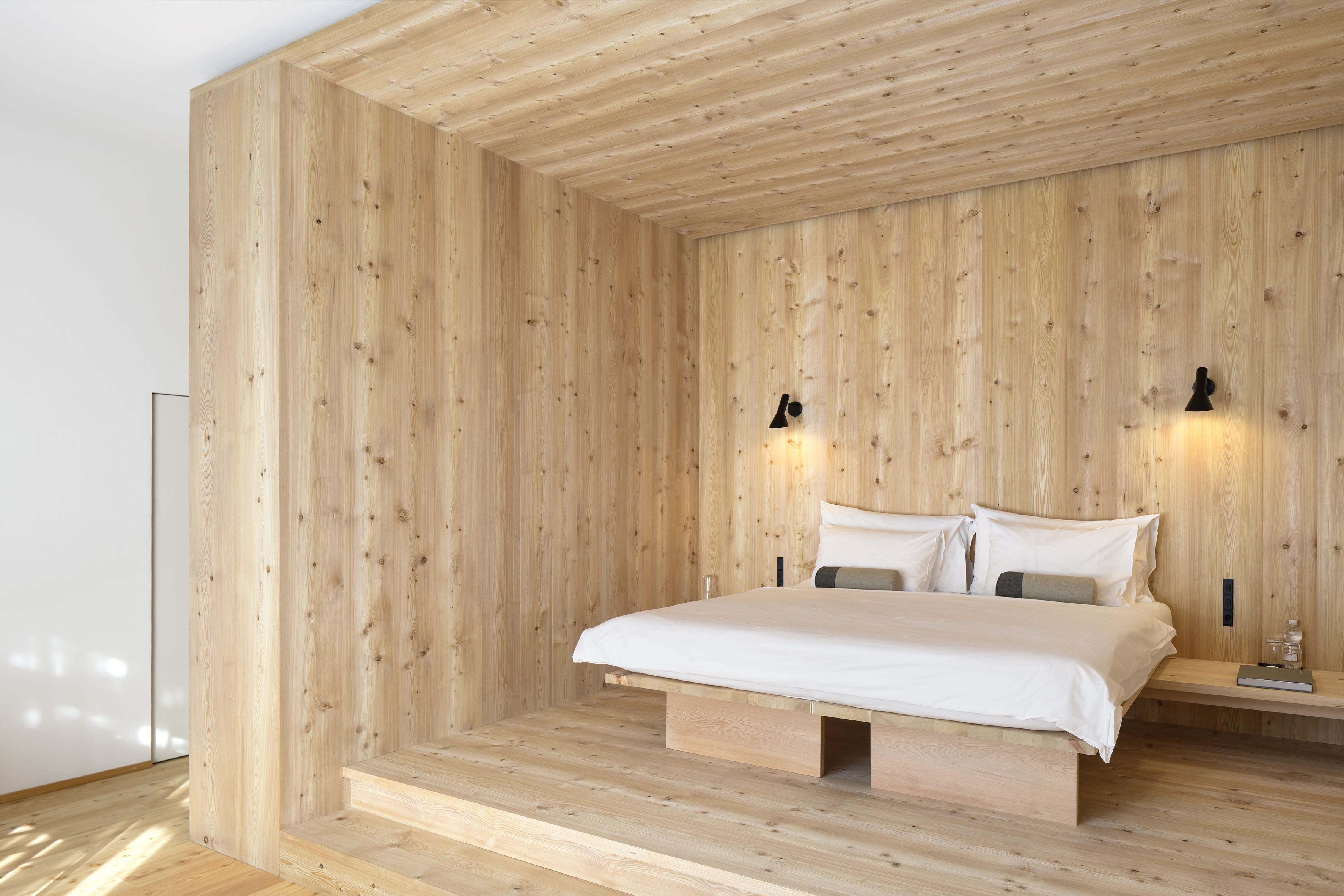 Double Room | In-room safe, free WiFi