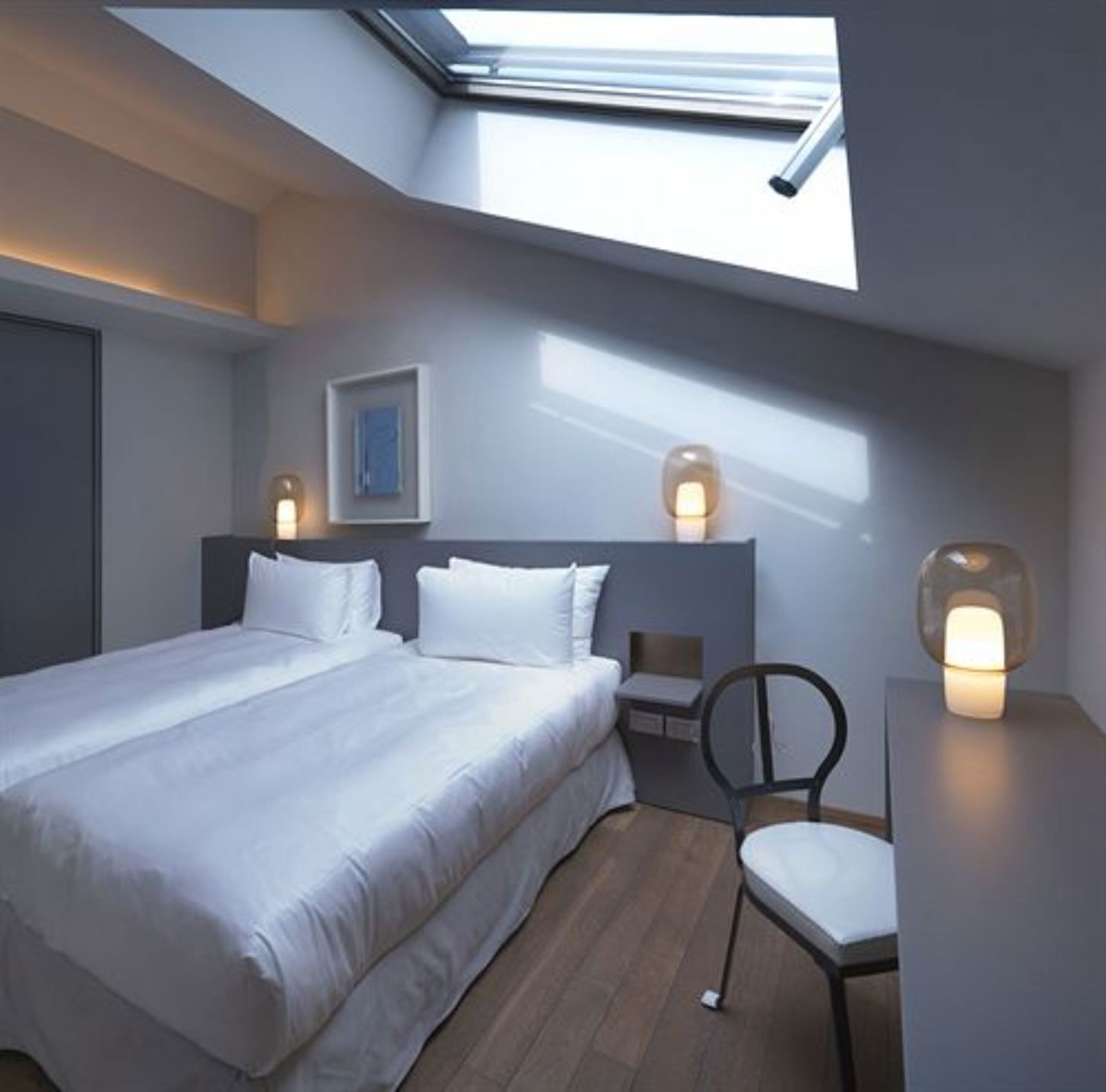 Hypo-allergenic bedding, in-room safe, blackout drapes, rollaway beds
