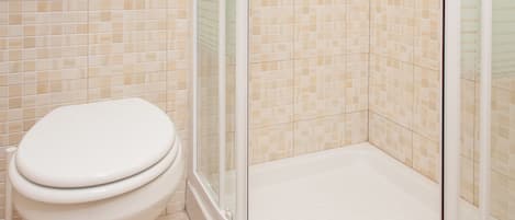 Economy Single Room, Shared Bathroom | In-room safe, free WiFi, bed sheets