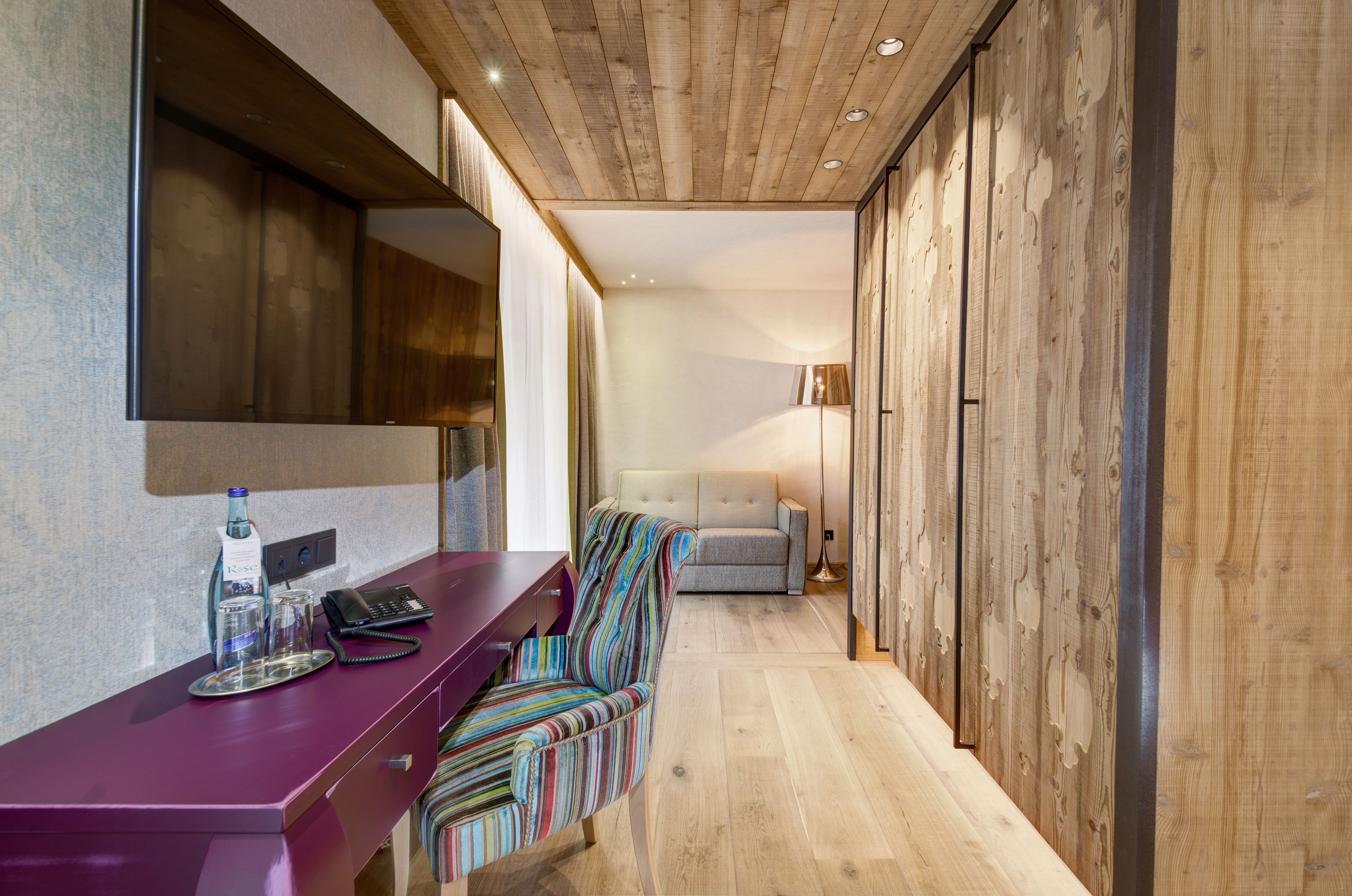 suite, balcony, mountain view (kuschelsuite) | living area | flat-screen tv