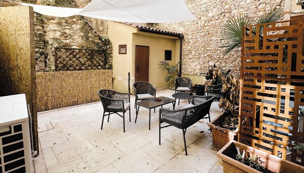 Cortiletto 1/2 - vicolo Torcoletto 3B/5 | Terrasse/patio