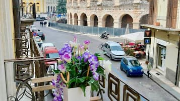 Apartment, 1 Bedroom, Balcony (Arena Design - via Leoncino 35) | Terrace/patio