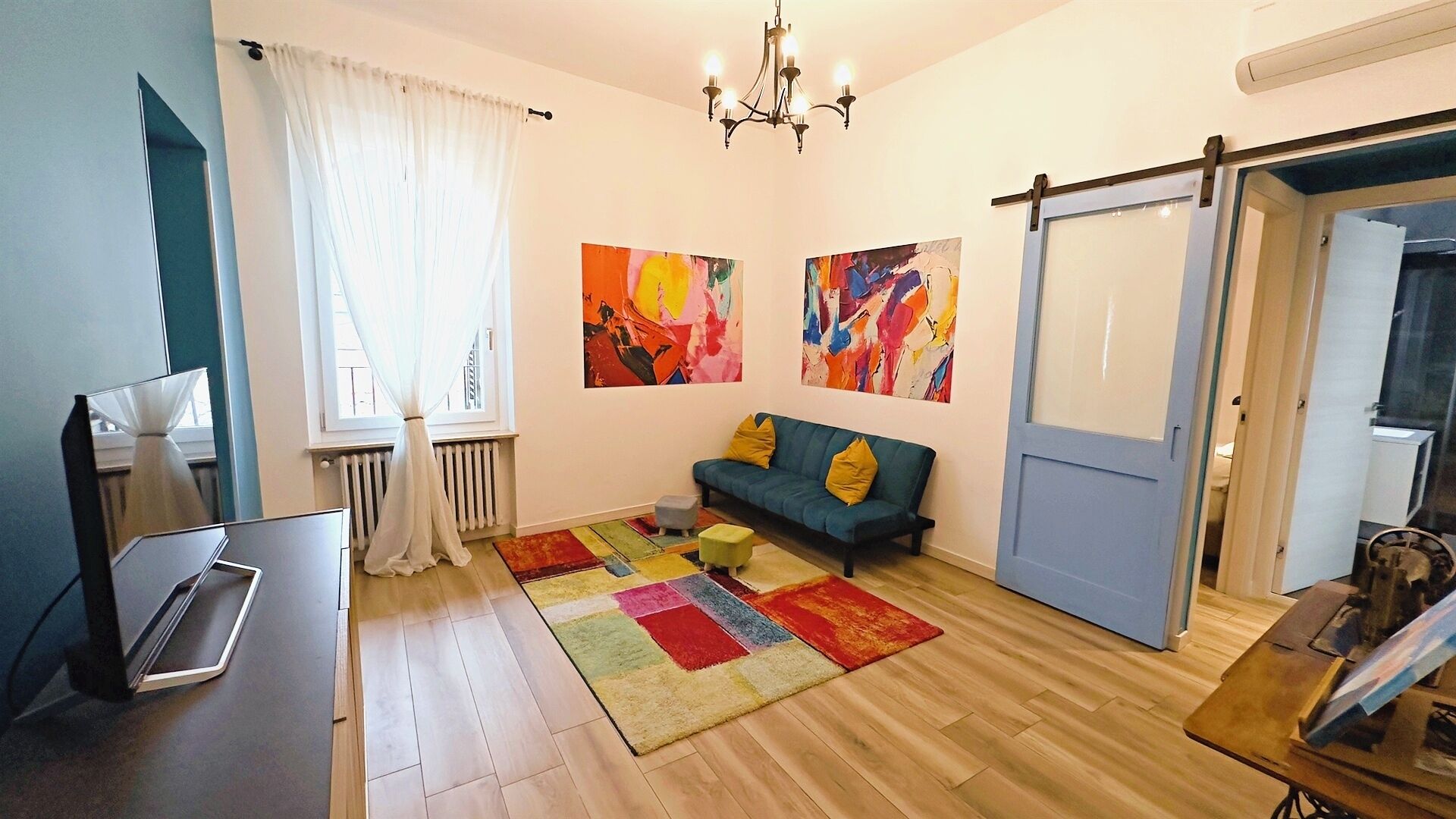 Residence Pallone - via Pallone 6 | リビング エリア | 25 インチの薄型テレビ (デジタル放送視聴可)、液晶テレビ