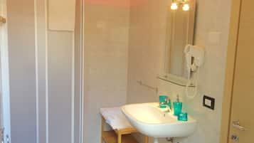 Double Room | Bathroom | Shower, hair dryer, bidet, towels