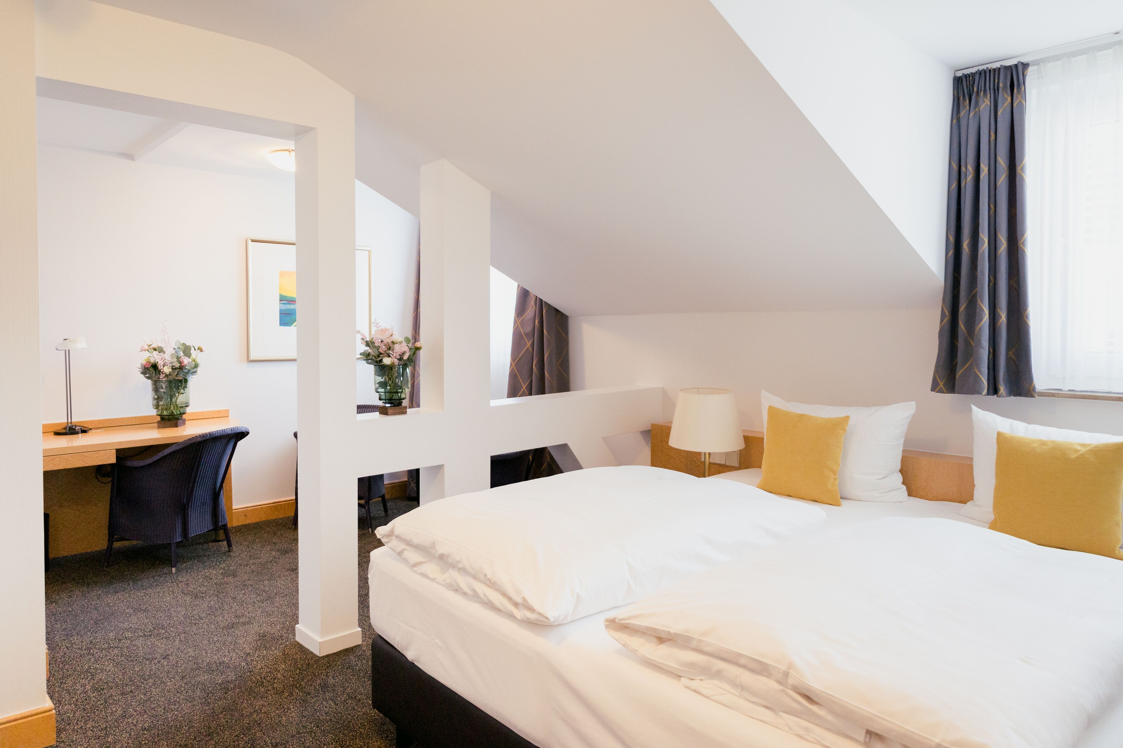 comfort double room | down duvets, individually decorated, individually furnished, desk
