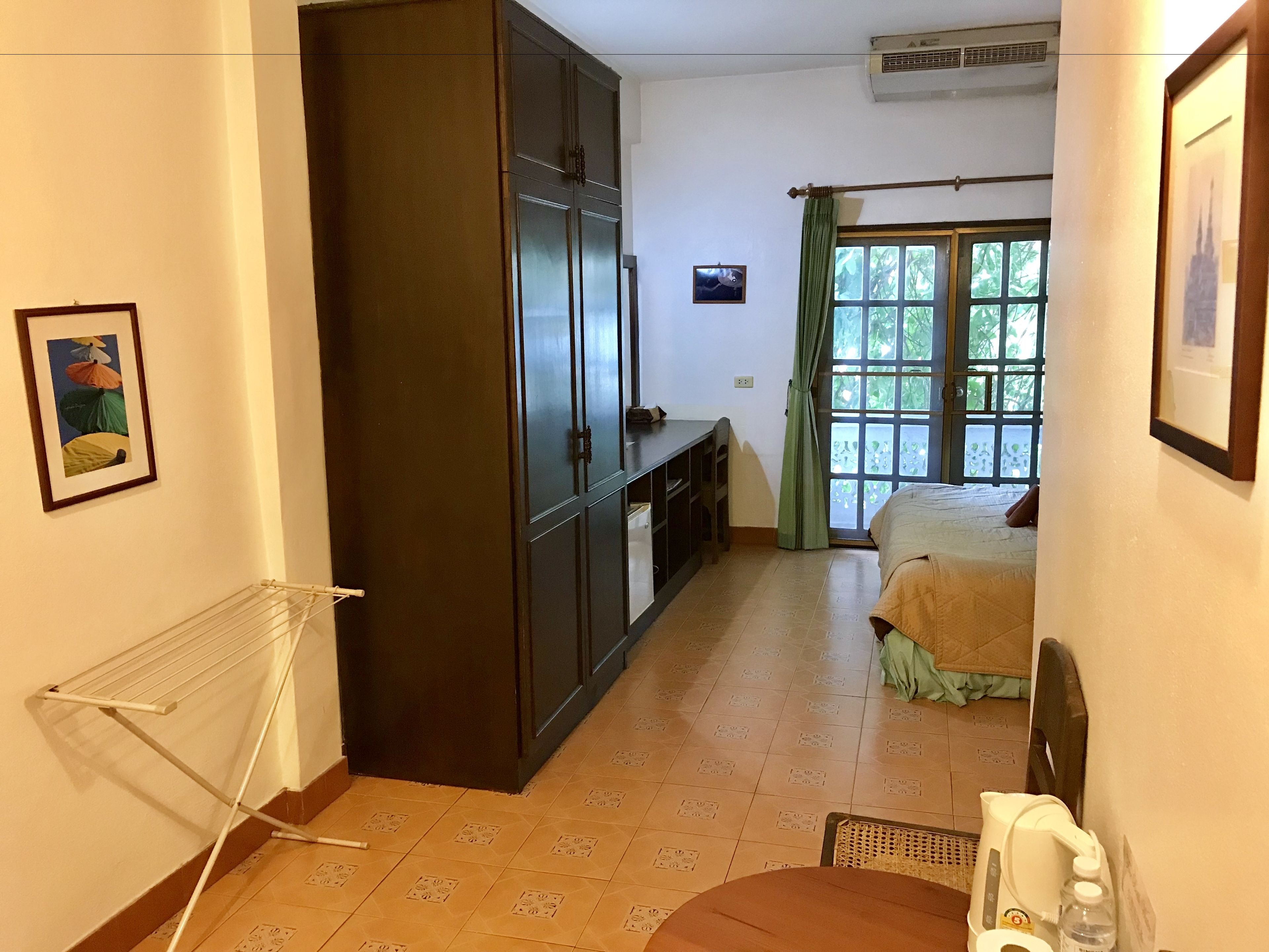 deluxe room | minibar, in-room safe, free wifi