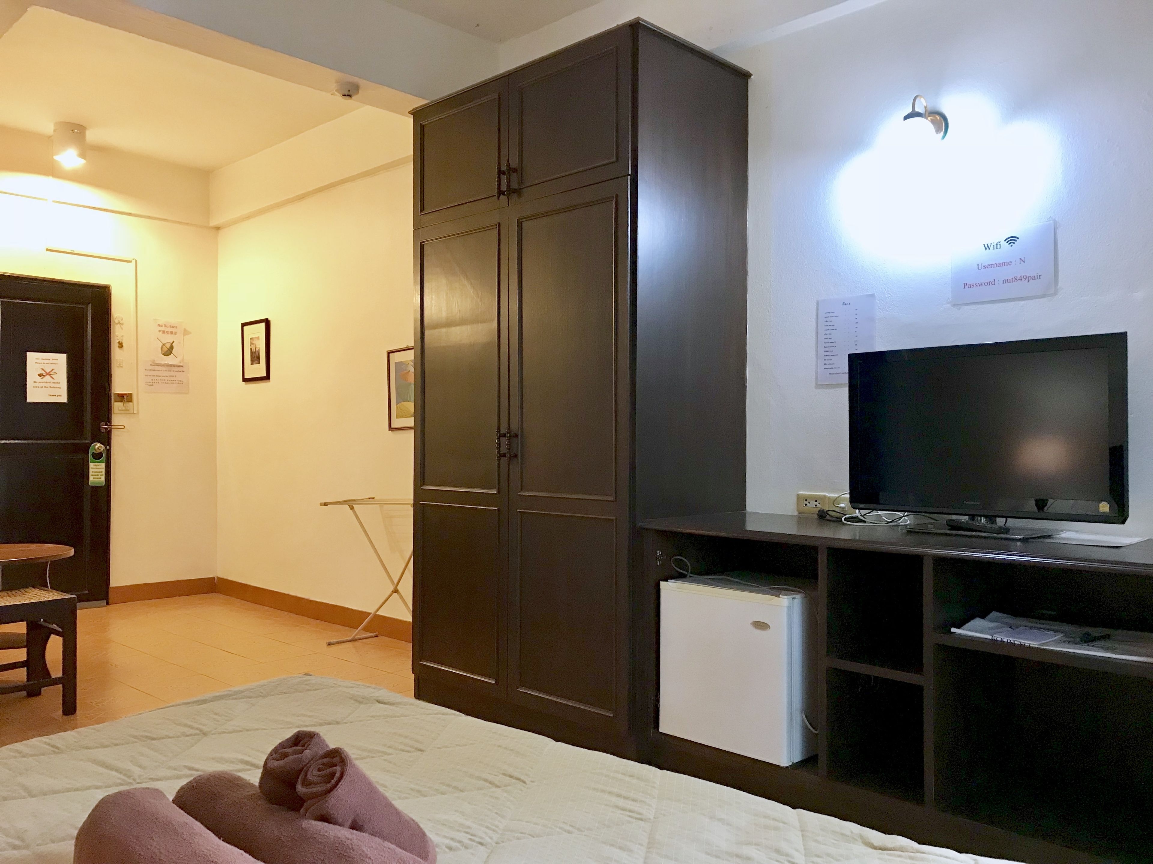 minibar, in-room safe, free wifi