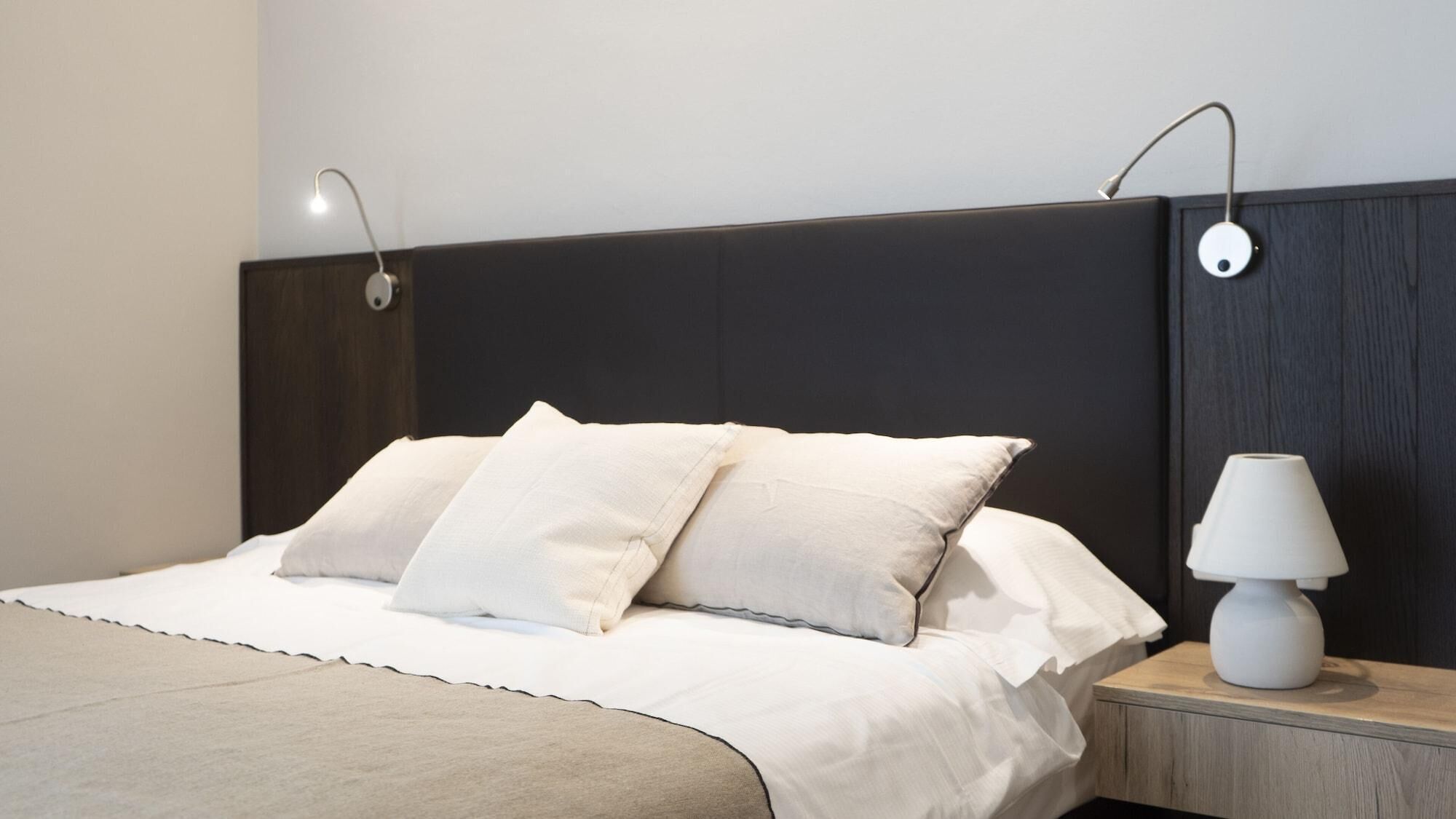 Down duvets, memory-foam beds, minibar, in-room safe