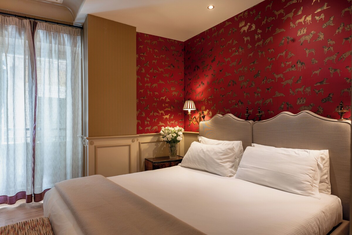 Sábanas italianas Frette, ropa de cama de alta calidad y minibar 