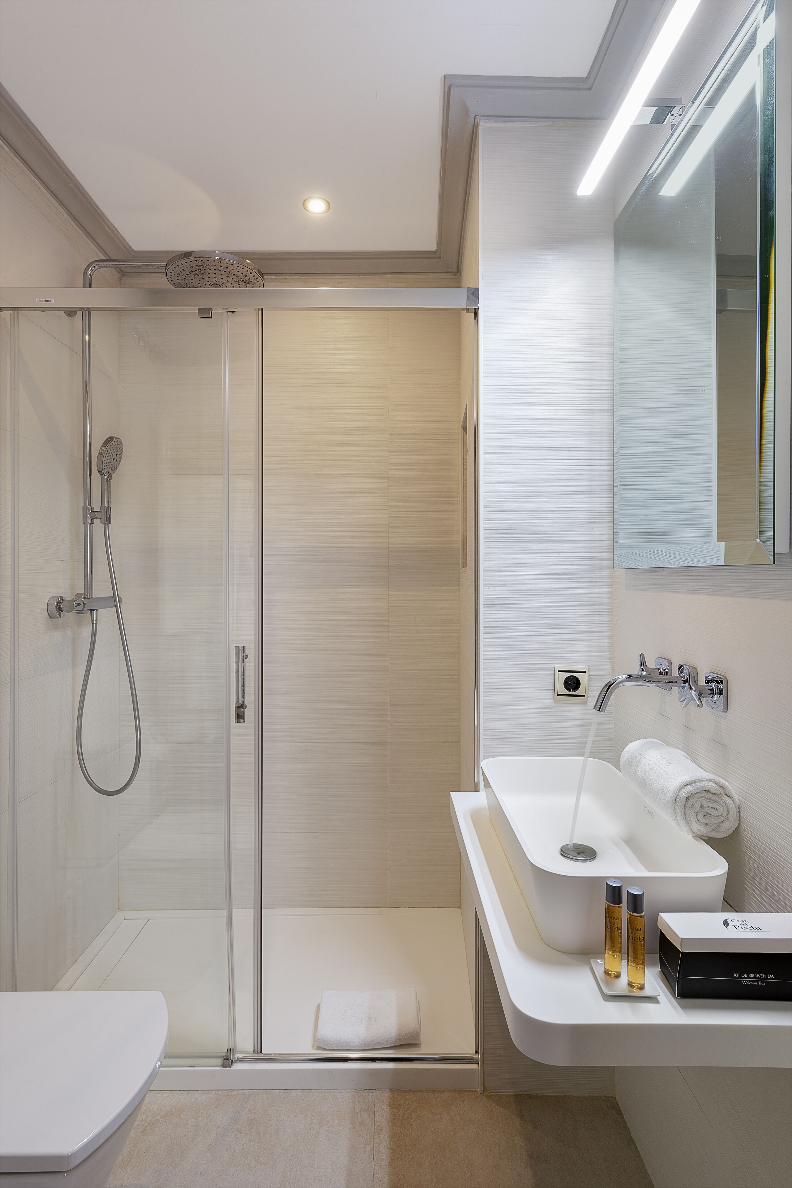 apartment     (outside the main building) | bathroom | rainfall showerhead, free toiletries, hair dryer, bathrobes