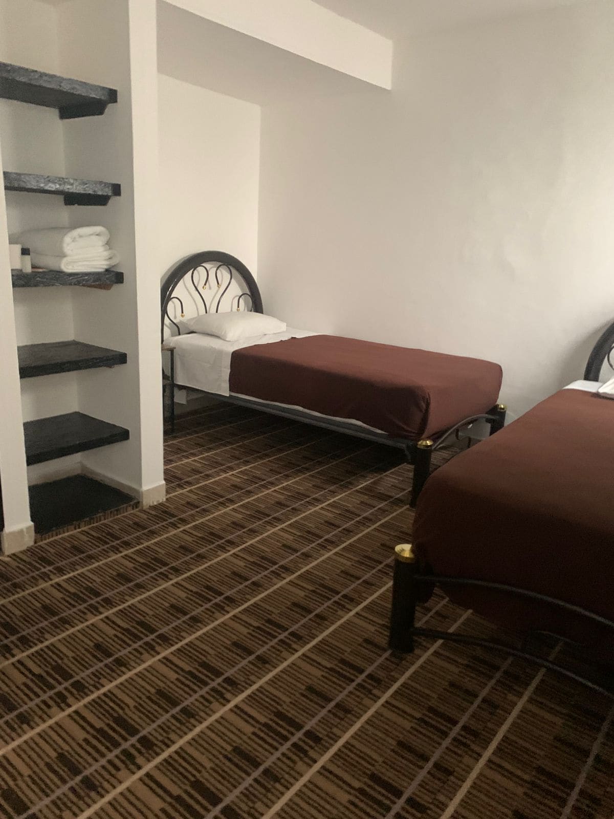 Basic Twin Room, 2 Single Beds