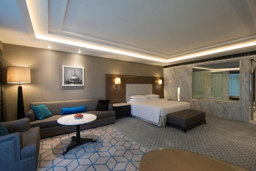 Minibar, in-room safe, desk, soundproofing
