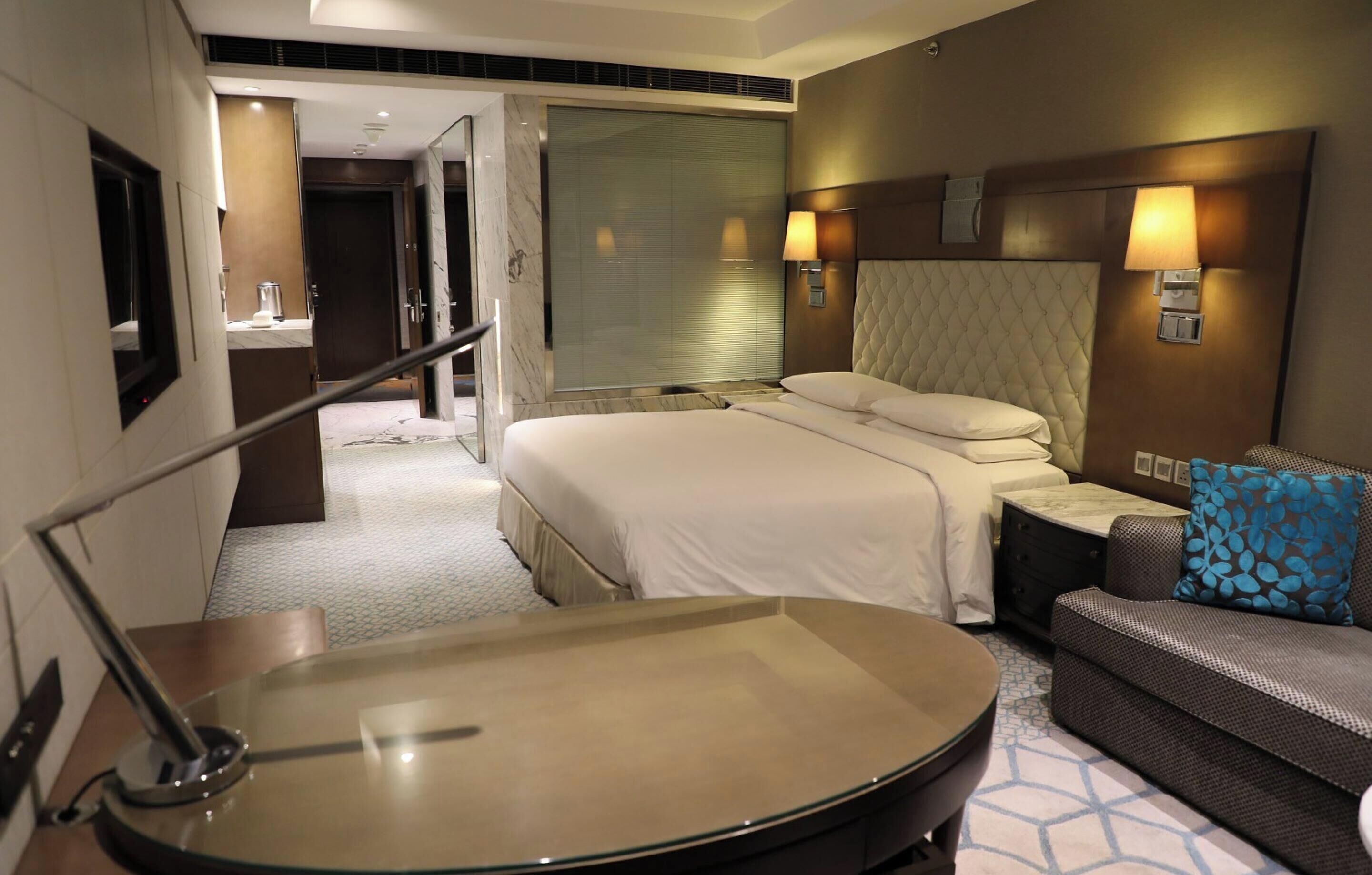 Minibar, una cassaforte in camera, una scrivania, insonorizzazione