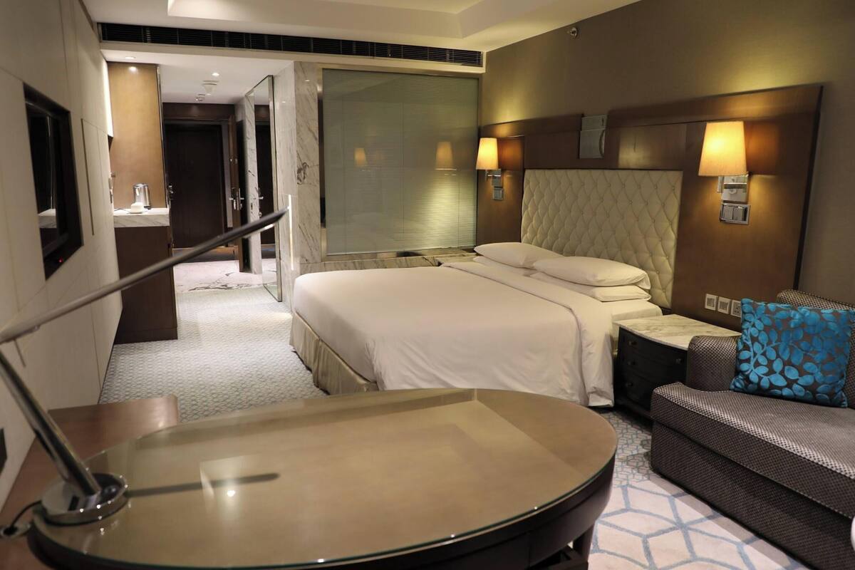 Minibar, in-room safe, desk, soundproofing