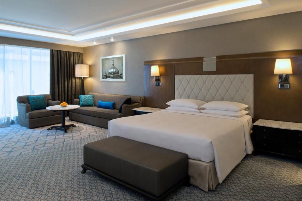 Minibar, in-room safe, desk, soundproofing