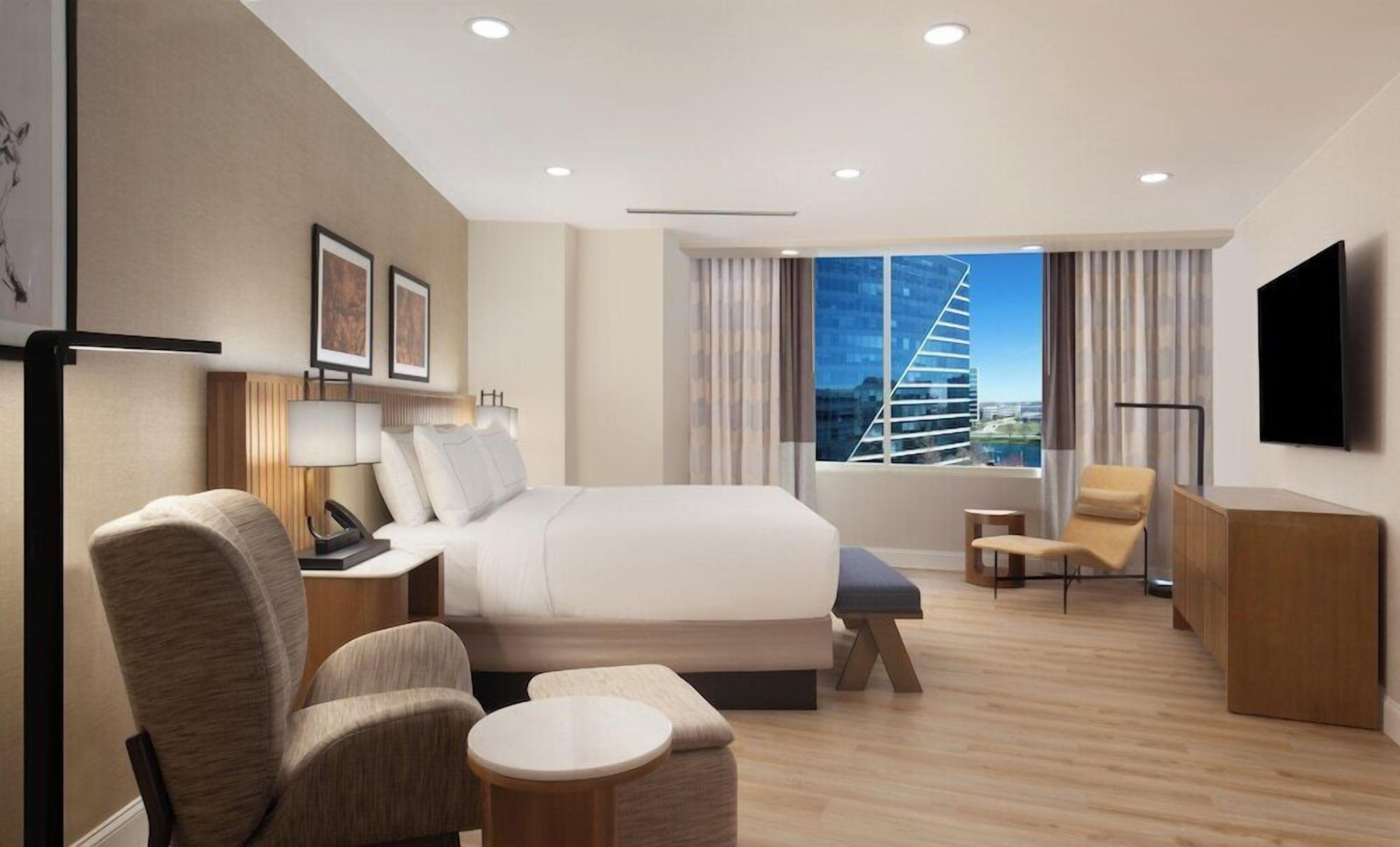 Premium bedding, pillowtop beds, in-room safe, desk