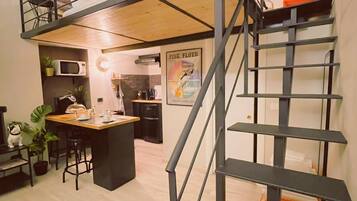 Superior Studio | Private kitchen | Electric kettle