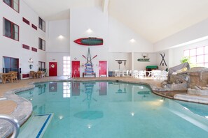 Piscine intérieure