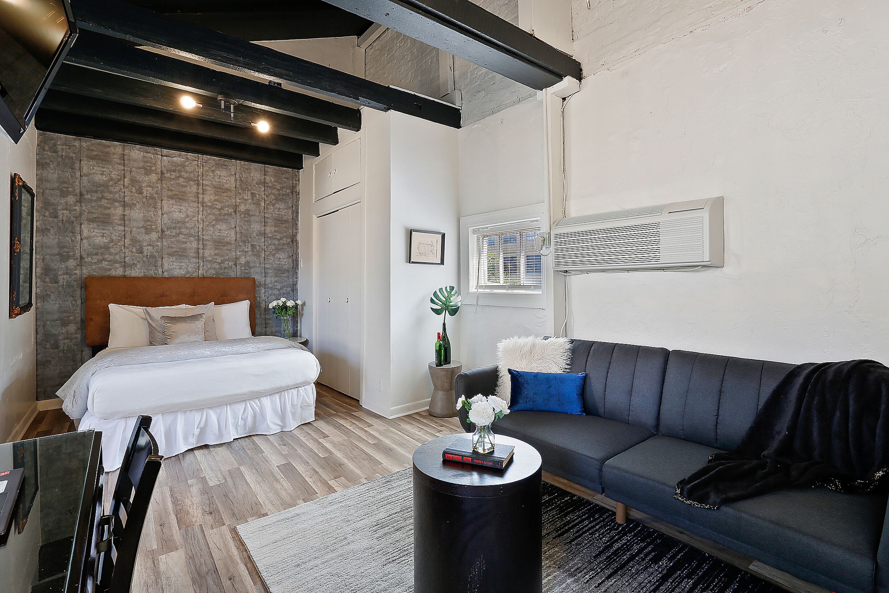 Photo - Saint Philip Residence