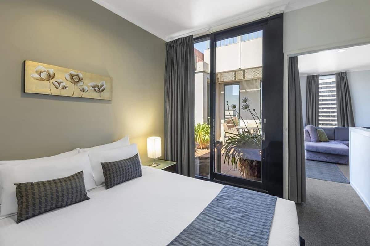 Two Bedroom Penthouse - Riverside Tower  | Desk, blackout drapes, iron/ironing board, cribs (surcharge)
