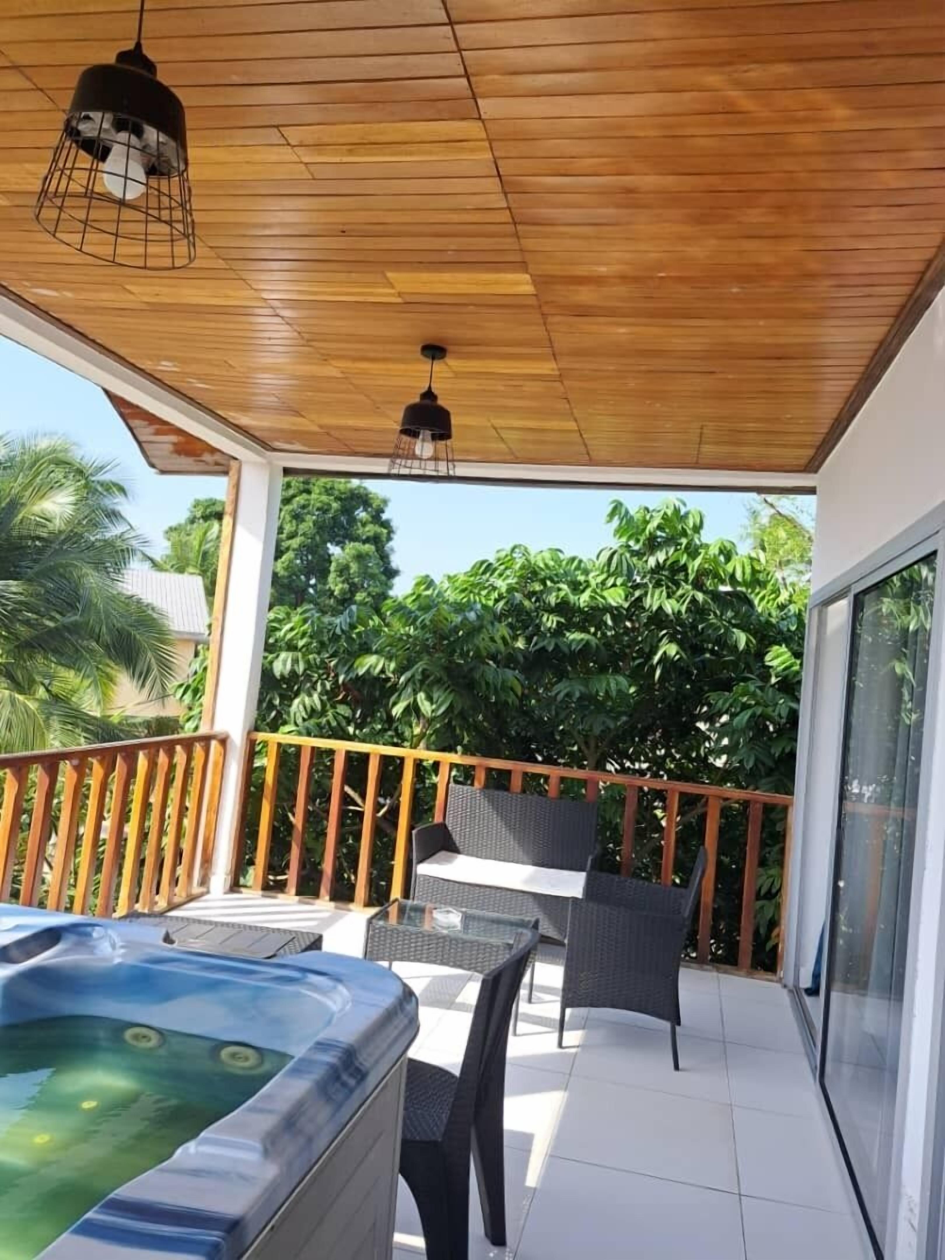 Premium Suite, Ensuite, Sea View | Balcony view