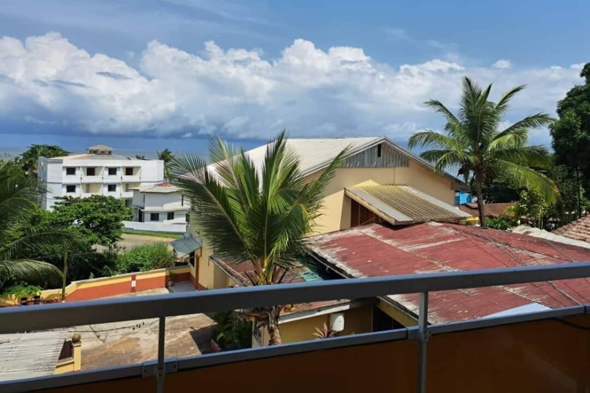 Appartamento Premium, bagno in camera, vista mare | Vista balcone