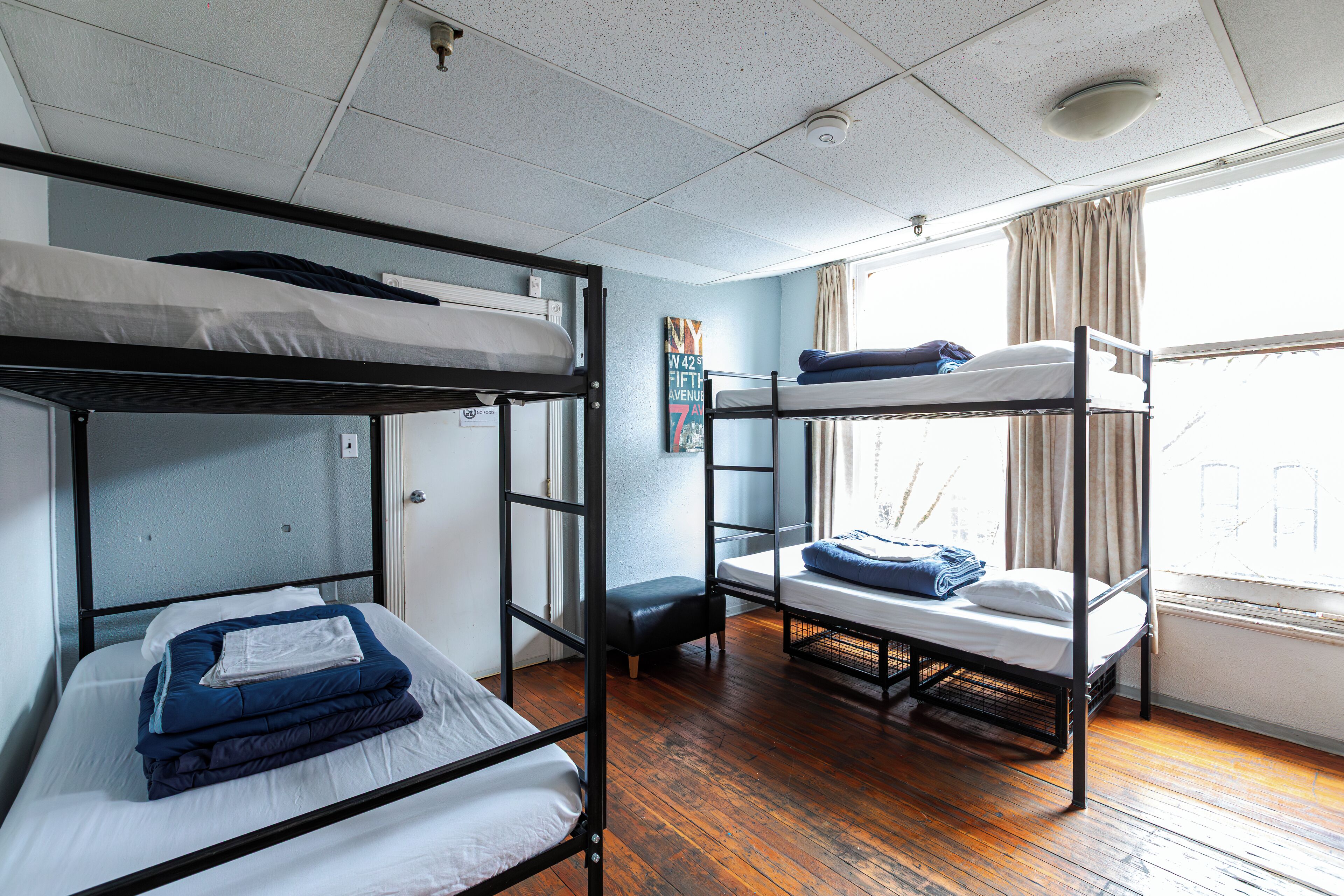 Free WiFi, bed sheets