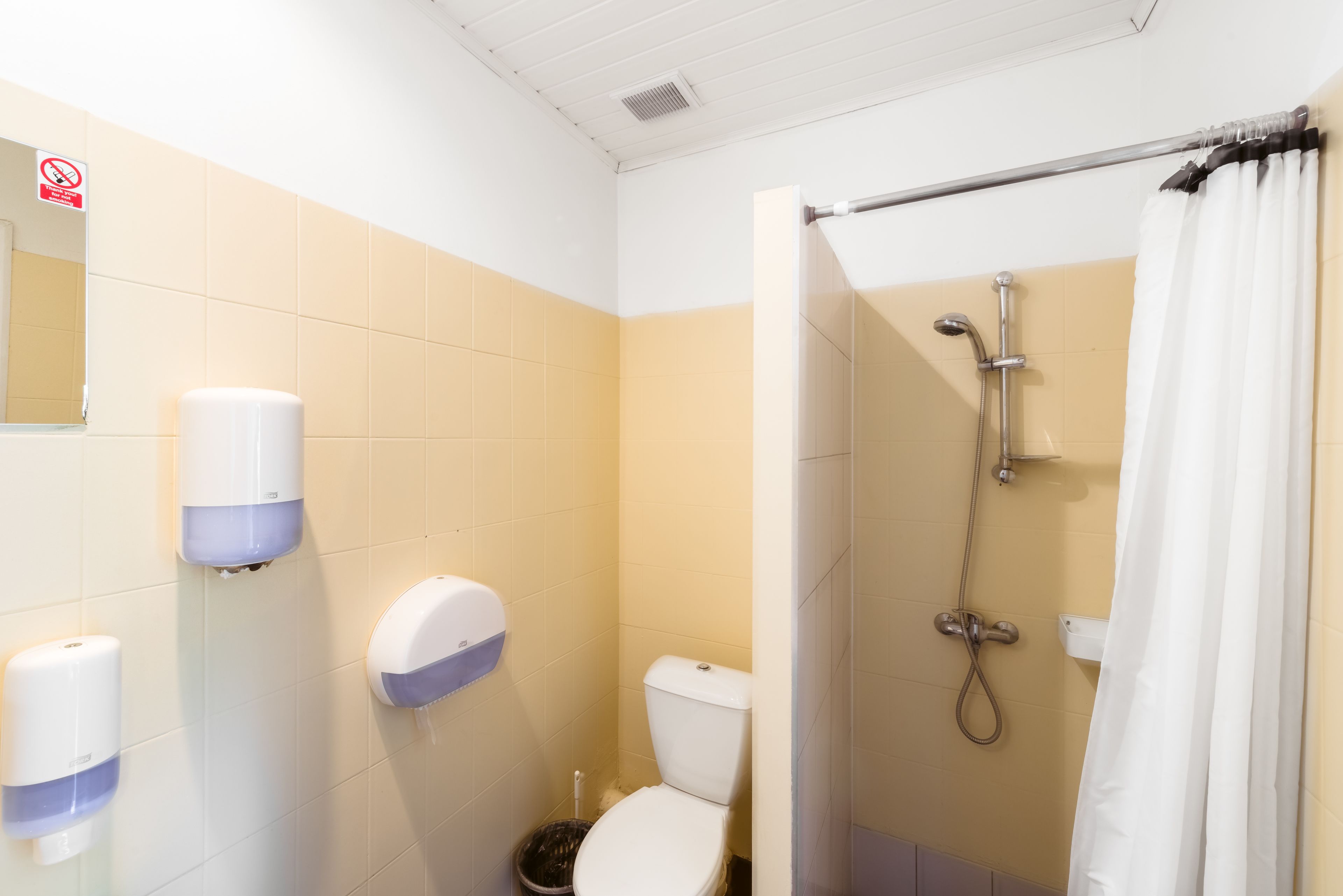 Photo - Downtown Forest Hostel & Camping