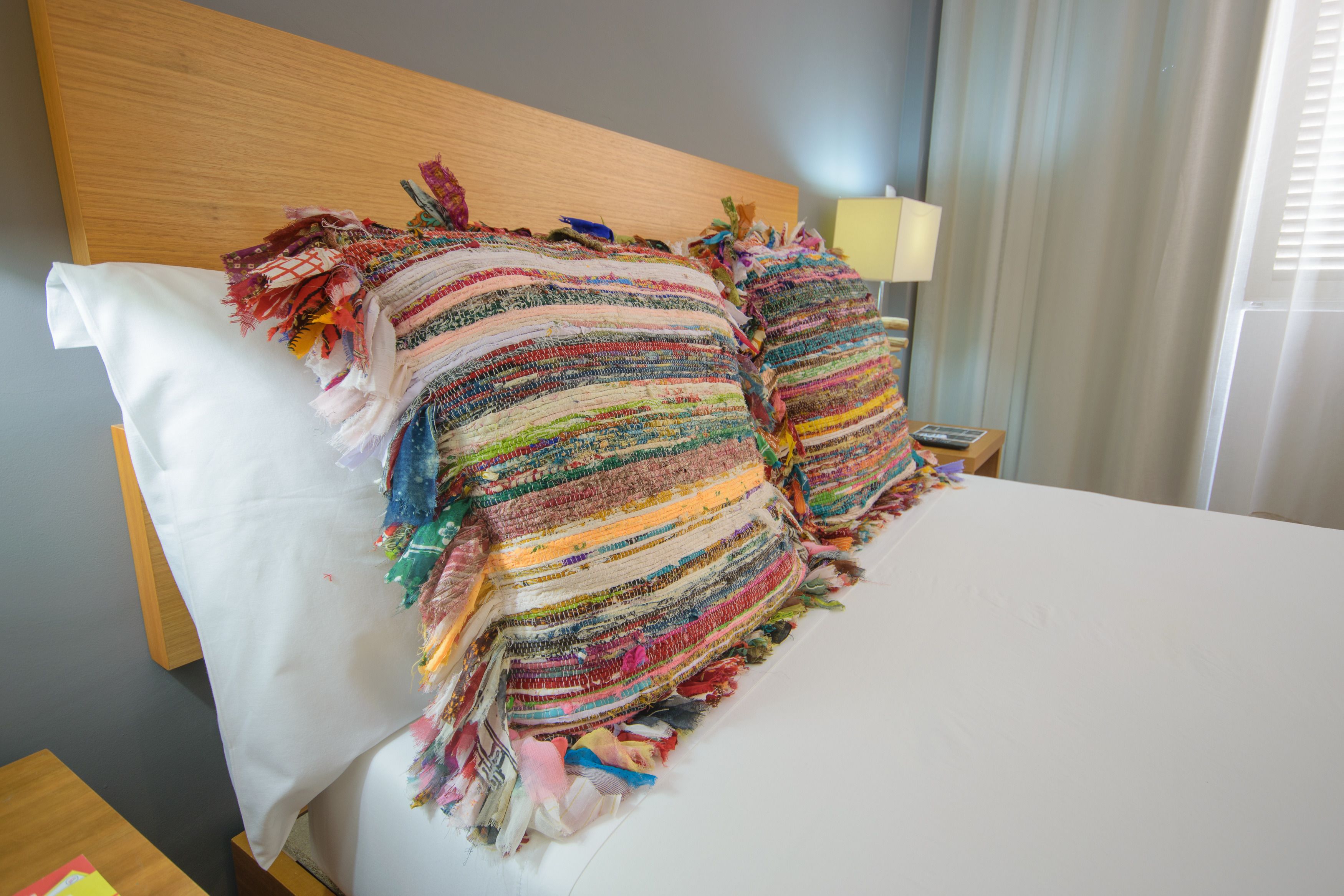 Minibar, coffres-forts dans les chambres, bureau, Wi-Fi gratuit