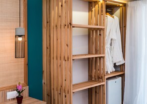 Deluxe kamer | 1 slaapkamer, individueel gedecoreerd, een bureau, een laptopwerkplek