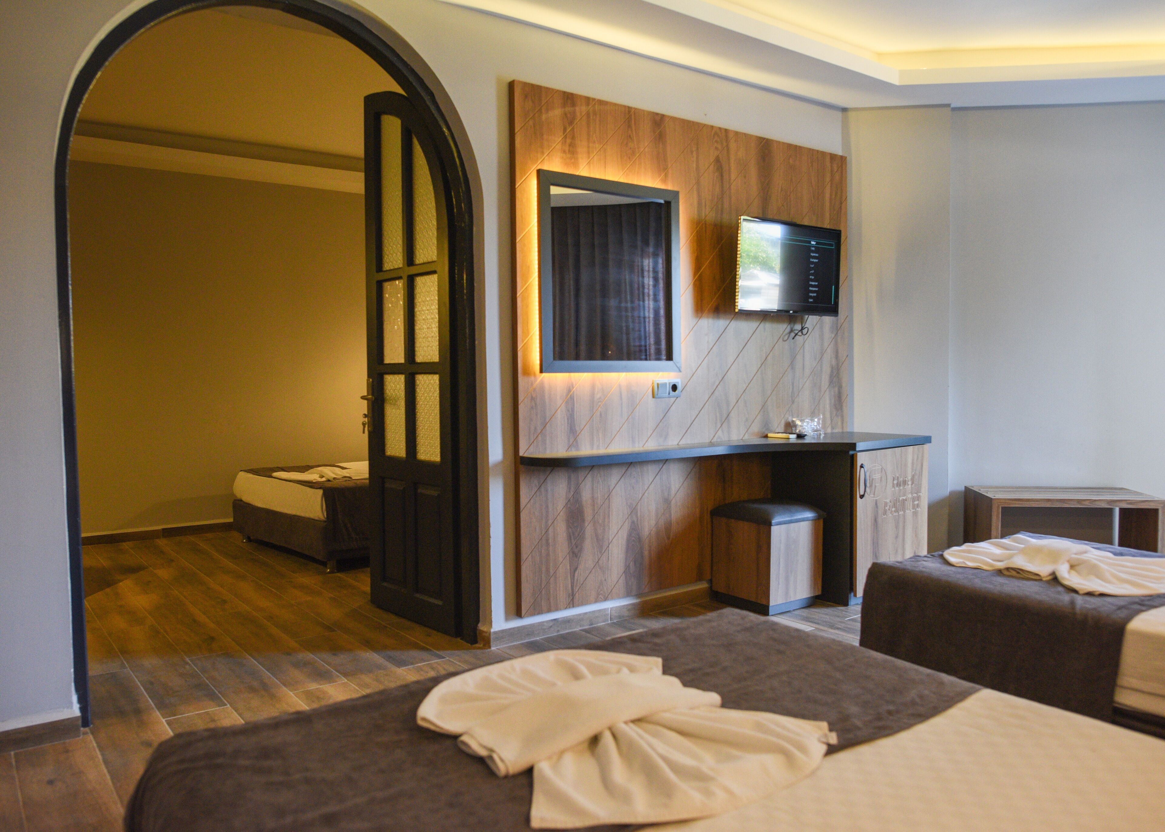 Family Room | Minibar, individually decorated, soundproofing, WiFi