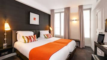 Minibar, coffres-forts dans les chambres, rideaux occultants