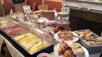 Habitación doble Confort | Buffet