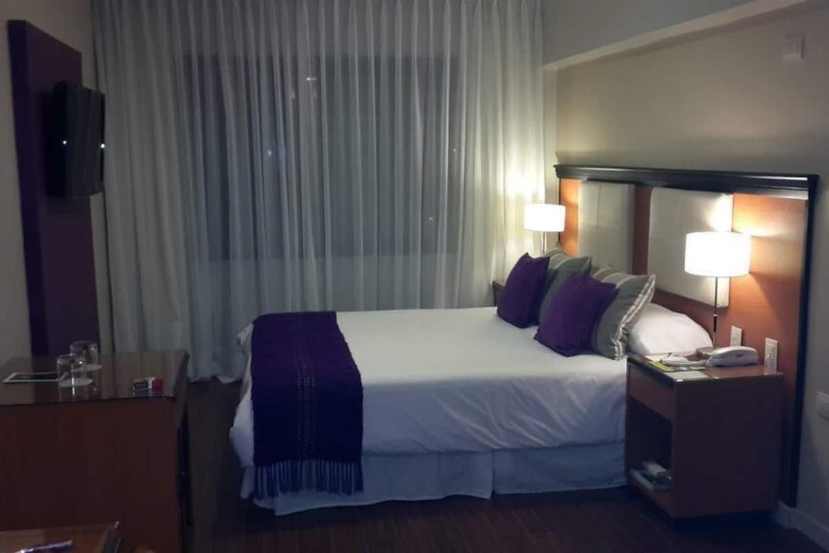 Ropa de cama hipoalergénica y minibar