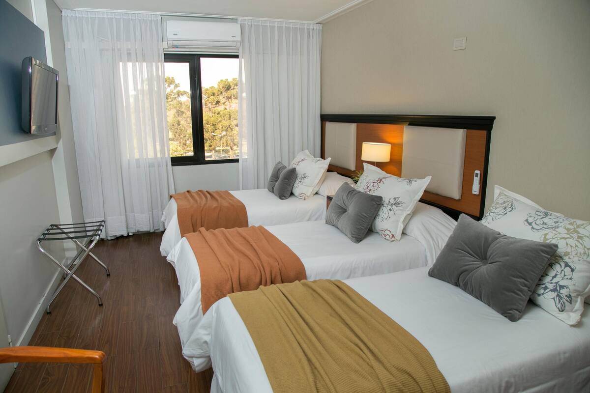 Ropa de cama hipoalergénica y minibar