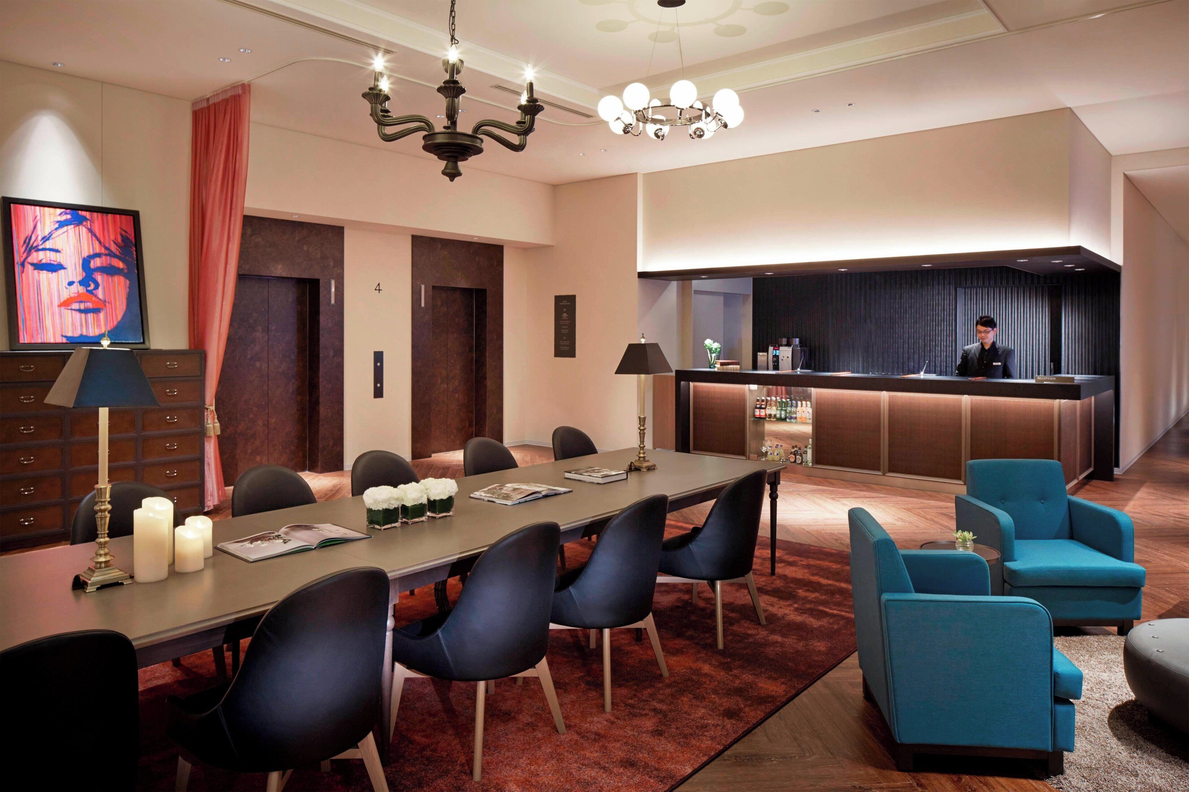 Photo - Courtyard by Marriott Tokyo Station