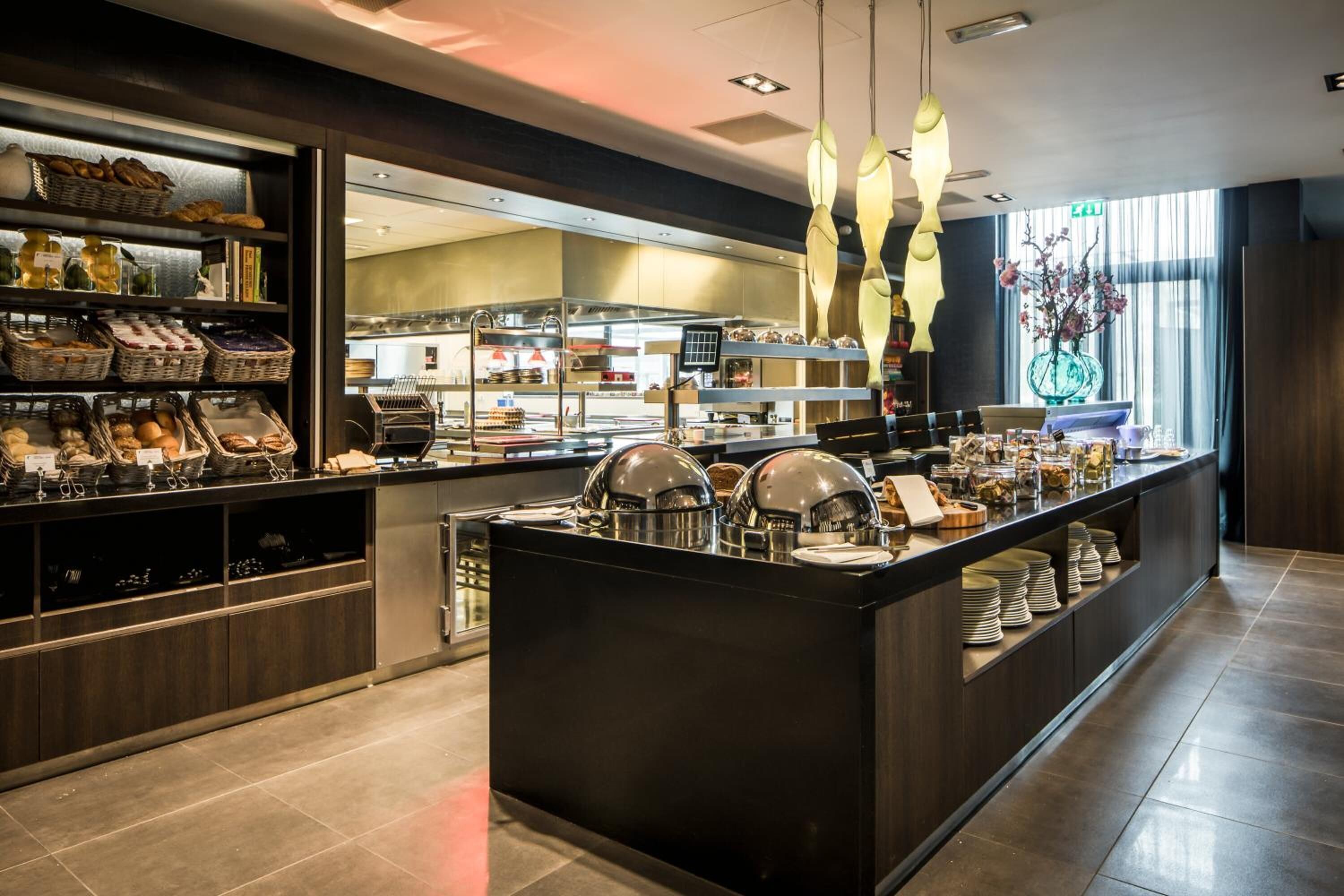 breakfast, lunch, dinner served; local cuisine