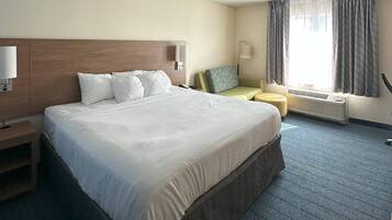 Standard Room, 1 King Bed with Sofa bed, Non Smoking, Ground Floor | Desk, iron/ironing board, free cribs/infant beds, free rollaway beds