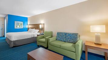Suite, 1 King Bed with Sofa bed, Non Smoking
