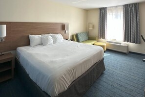 Escritorio, tabla de planchar con plancha y cunas gratuitas