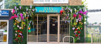 Best Western Northfields Ealing Hotel-Opposite Northfield Station -Piccadilly line