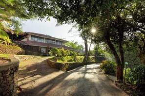 Exterior - Tree of Life Nature Resort (Harispattuwa)