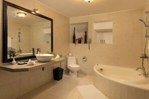 Villa Room | Bathroom - Tree of Life Nature Resort (Harispattuwa)