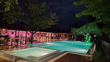 Outdoor pool, open 8:30 AM to 7:00 PM, sun loungers